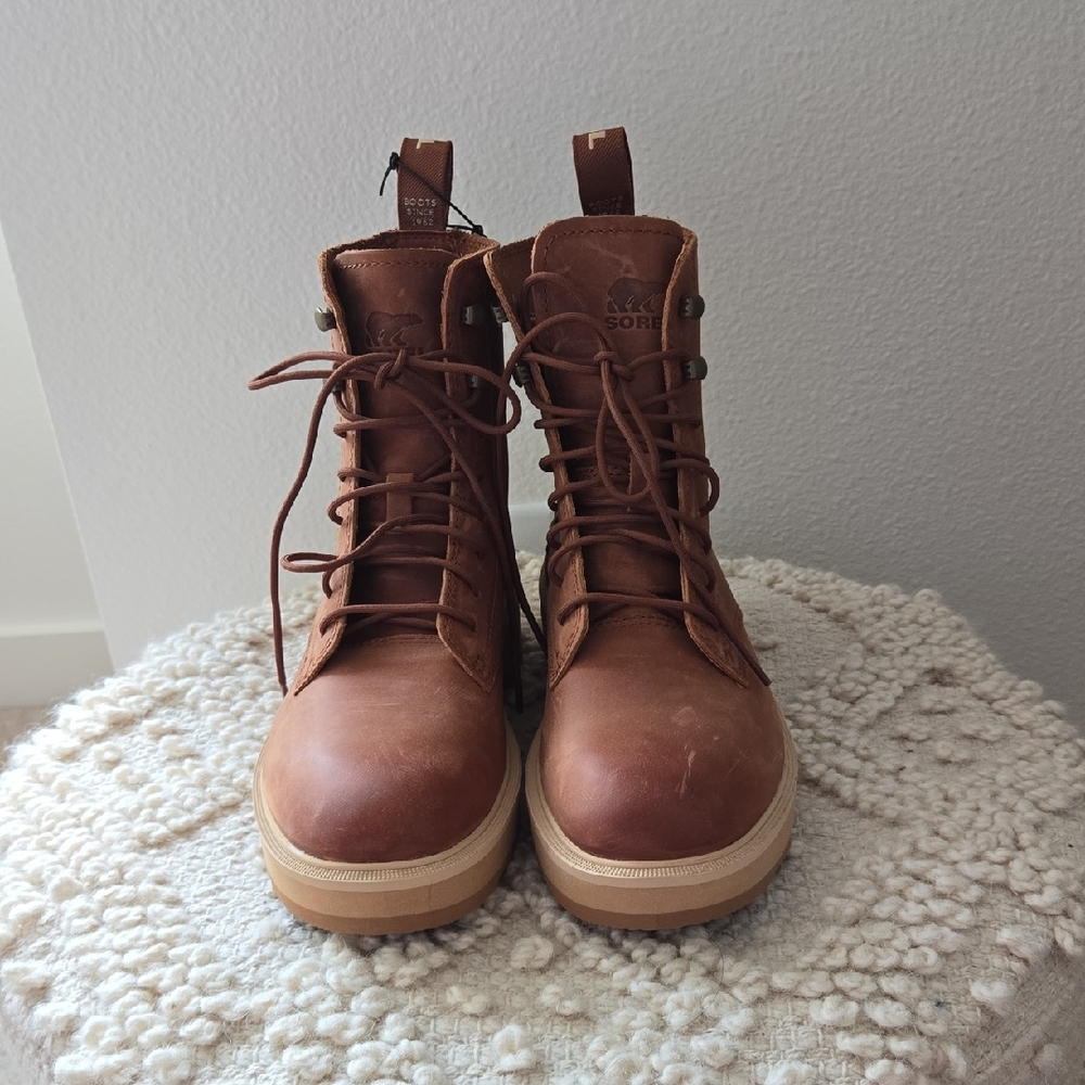 Sorel Women's Hi-Line Waterproof Leather Boots size 7.5 (Brick color)